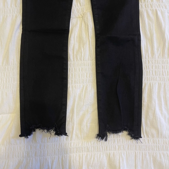 Abercrombie high rise skinny jeans size 00short. NWT! - Picture 3 of 3